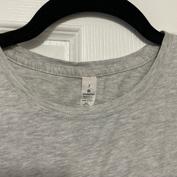 Lululemon Muscle Swing Tank - Picture 5 of 5